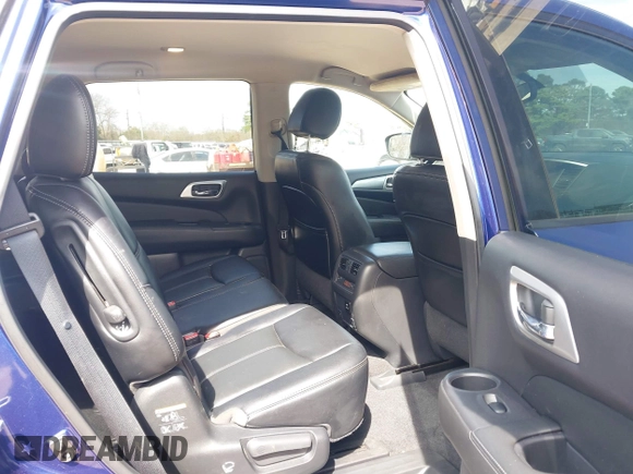 2017 Nissan Pathfinder S with VIN 5N1DR2MN5HC677480, listed as a IAAI auction lot 41730478 with 73,219 mi miles. Bid and sale history available at carsss.com. Image 8.