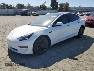 2021 Tesla Model 3 Performance with VIN 5YJ3E1EC5MF077493, listed as a Copart auction lot 48067045 with 44,285 mi miles and Salvage Title. Bid and sale history available at DreamBid. Image 1.