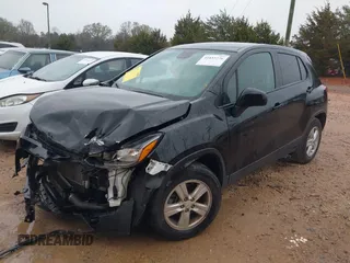2020 Chevrolet Trax LS with VIN KL7CJKSB5LB321008, listed as a IAAI auction lot 41855276 with 77,473 mi miles. Bid and sale history available at carsss.com. Image 2.