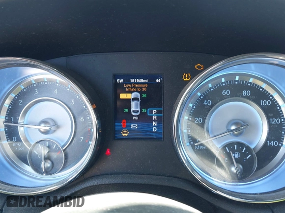 2014 Chrysler 300 C with VIN 2C3CCAKG6EH379114, listed as a IAAI auction lot 41992957 with 151,949 mi miles and . Bid and sale history available at carsss.com. Image 7.