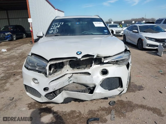2017 BMW X5 sDrive35i with VIN 5UXKR2C51H0U20555, listed as a IAAI auction lot 41332051 with 192,774 mi miles. Bid and sale history available at carsss.com. Image 12.