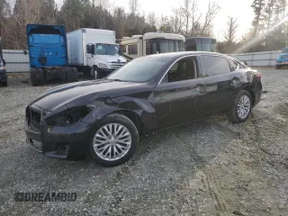 2015 Infiniti Q70 with VIN JN1BY1PR1FM830745, listed as a Copart auction lot 84815474 with 137,489 mi miles and Salvage Title. Bid and sale history available at DreamBid. Image 1.