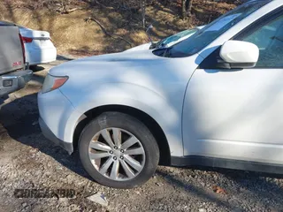 2013 Subaru Forester X Limited с VIN JF2SHAEC2DH440885, выставлен на аукционе IAAI как лот 41714137 с пробегом 208 045 миль миль и . История ставок и продаж доступна на DreamBid. Изображение 12.