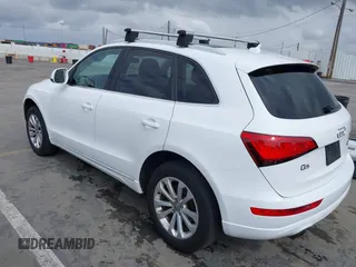 2013 Audi Q5 Premium with VIN WA1CFAFP8DA083693, listed as a IAAI auction lot 42129204 with 120,884 mi miles. Bid and sale history available at carsss.com. Image 3.
