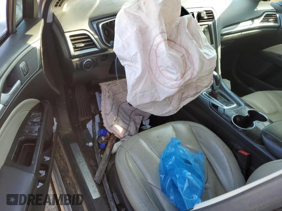 2016 Ford Fusion Titanium Hybrid with VIN 3FA6P0RU2GR114027, listed as a Copart auction lot 85223884 with Not provided miles and Salvage title. Bid and sale history available at DreamBid. Image 8.