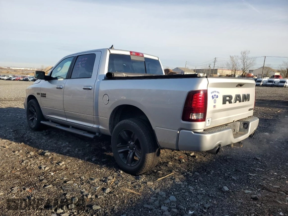 2018 Ram 1500 Sport z VIN 1C6RR7MT8JS125030, wystawiony jako Copart lot #82234574 z przebiegiem 125 504 mil mil oraz Szkoda całkowita • Salvage title. Historia ofert i sprzedaży dostępna na DreamBid. Obrazek 2.