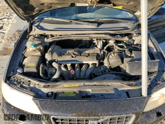2005 Volvo S60 with VIN YV1RS612X52435120, listed as a Copart auction lot 87970165 with 254,328 mi miles and Salvage title. Bid and sale history available at DreamBid. Image 12.