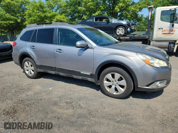 2011 Subaru Outback Limited Power Moon with VIN 4S4BRBLC1B3361752, listed as a Copart auction lot 61690275 with 201,994 mi miles and Clean title. Bid and sale history available at DreamBid. Image 4.