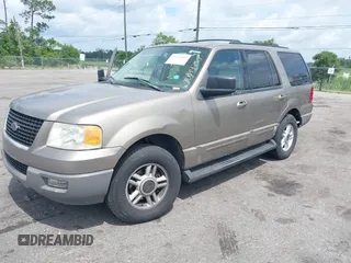 2003 Ford Expedition Special Service z VIN 1FMRU15W83LB44750, wystawiony jako IAAI lot #42350428 z przebiegiem 377 861 mil mil oraz . Historia ofert i sprzedaży dostępna na DreamBid. Obrazek 2.