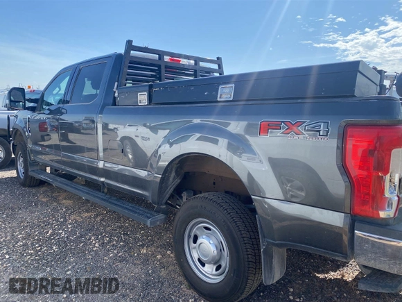 2019 Ford F-250 XL с VIN 1FT7W2BT5KEC22832, выставлен на аукционе IAAI как лот 42740580 с пробегом 150 547 миль миль и . История ставок и продаж доступна на DreamBid. Изображение 27.