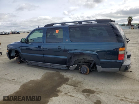 2006 Chevrolet Suburban Z71 with VIN 3GNFK16Z76G121572, listed as a Copart auction lot 52029065 with 170,305 mi miles and Salvage Title. Bid and sale history available at carsss.com. Image 2.