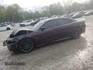 2020 Dodge Charger Scat Pack z VIN 2C3CDXGJ1LH185897, wystawiony jako Copart lot #52579455 z przebiegiem 44 177 mil mil oraz Szkody całkowita. Historia ofert i sprzedaży dostępna na DreamBid. Obrazek 1.