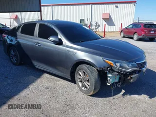 2020 Kia Optima LX z VIN 5XXGT4L37LG430159, wystawiony jako IAAI lot #41500915 z przebiegiem 88 030 mil mil oraz . Historia ofert i sprzedaży dostępna na DreamBid. Obrazek 1.