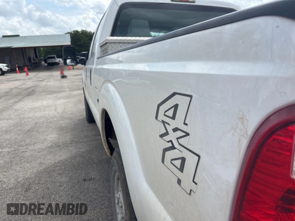 2012 Ford F-250 XL with VIN 1FT7W2BT4CEB38888, listed as a IAAI auction lot 42832837 with 144,447 mi miles and . Bid and sale history available at DreamBid. Image 10.
