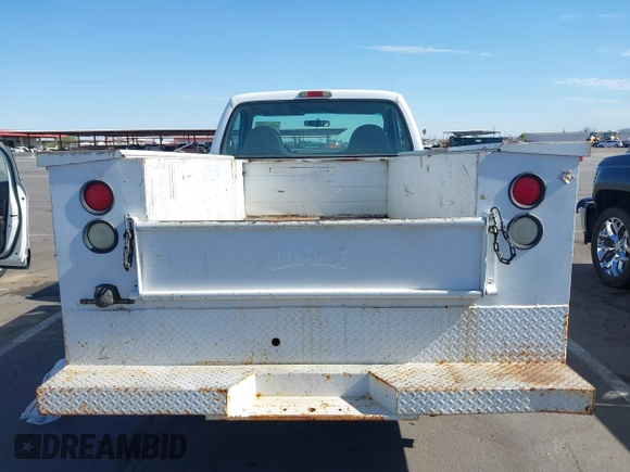 2001 Ford F-350 XL with VIN 1FTSF30L61ED27560, listed as a IAAI auction lot 42227103 with 244,077 mi miles and . Bid and sale history available at DreamBid. Image 16.