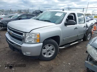 2010 Chevrolet Silverado 1500 LT with VIN 3GCRKSE38AG295412, listed as a IAAI auction lot 42042720 with 170,875 mi miles and . Bid and sale history available at DreamBid. Image 18.