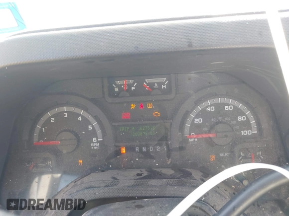 2014 Ford Econoline Cargo Commercial with VIN 1FTNE1EW4EDB20183, listed as a IAAI auction lot 42231075 with 260,818 mi miles and . Bid and sale history available at DreamBid. Image 7.