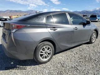 2017 Toyota Prius Two with VIN JTDKBRFU1H3041605, listed as a Copart auction lot 45760435 with 141,381 mi miles and Salvage Title. Bid and sale history available at DreamBid. Image 3.
