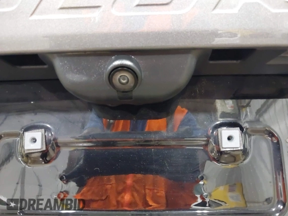 2023 Ford Explorer XLT с VIN 1FMSK8DH1PGB72486, выставлен на аукционе IAAI как лот 42349814 с пробегом 4 329 миль миль и . История ставок и продаж доступна на DreamBid. Изображение 19.