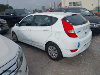 2017 Hyundai Accent SE with VIN KMHCT5AE7HU306222, listed as a IAAI auction lot 41927657 with 114,116 mi miles. Bid and sale history available at carsss.com. Image 3.