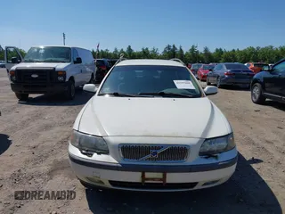 2001 Volvo V70 с VIN YV1SW53D411061537, выставлен на аукционе IAAI как лот 42397688 с пробегом 216 520 миль миль и . История ставок и продаж доступна на DreamBid. Изображение 6.