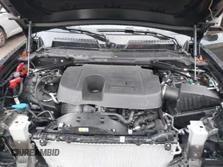 2023 Land Rover Defender X z VIN SALEX7EU2P2213481, wystawiony jako IAAI lot #42368968 z przebiegiem 12 903 mil mil oraz . Historia ofert i sprzedaży dostępna na DreamBid. Obrazek 10.