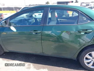 2015 Toyota Corolla L z VIN 5YFBURHE1FP331590, wystawiony jako IAAI lot #41827268 z przebiegiem 82 457 mil mil oraz . Historia ofert i sprzedaży dostępna na DreamBid. Obrazek 14.