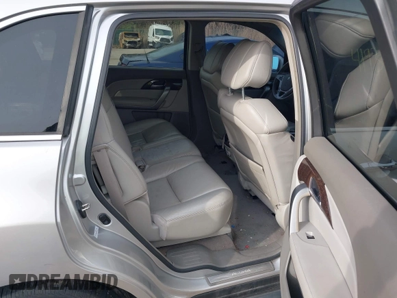 2011 Acura MDX Technology z VIN 2HNYD2H64BH533795, wystawiony jako IAAI lot #41936208 z przebiegiem 146 165 mil mil oraz . Historia ofert i sprzedaży dostępna na DreamBid. Obrazek 8.