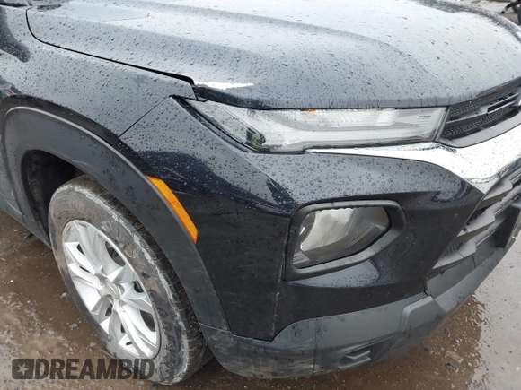 2021 Chevrolet TrailBlazer LS with VIN KL79MNSL7MB062440, listed as a IAAI auction lot 41164871 with 67,880 mi miles. Bid and sale history available at carsss.com. Image 6.