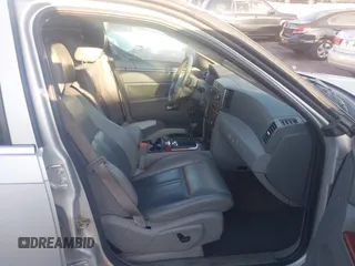 2005 Jeep Grand Cherokee Limited with VIN 1J4HR58N45C599068, listed as a IAAI auction lot 42633402 with 190,739 mi miles and . Bid and sale history available at DreamBid. Image 5.