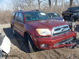 2008 Toyota 4Runner SR5 with VIN JTEZU14R58K019066, listed as a IAAI auction lot 41586404 with 248,633 mi miles. Bid and sale history available at carsss.com. Image 1.