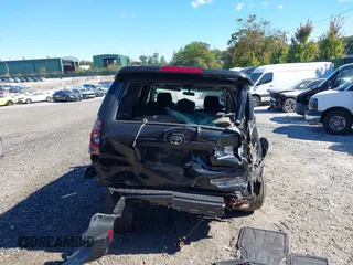 2004 Toyota 4Runner SR5 with VIN JTEBU14R940021054, listed as a IAAI auction lot 40557923 with 164,383 mi miles and . Bid and sale history available at DreamBid. Image 15.