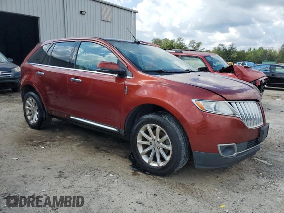 2014 Lincoln MKX with VIN 2LMDJ8JK1EBL15988, listed as a Copart auction lot 72380414 with 193,460 mi miles and Salvage Title. Bid and sale history available at DreamBid. Image 4.