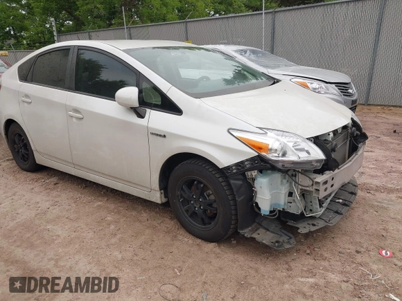 2013 Toyota Prius One z VIN JTDKN3DU3D5591734, wystawiony jako IAAI lot #42381581 z przebiegiem 202 128 mil mil oraz . Historia ofert i sprzedaży dostępna na DreamBid. Obrazek 1.