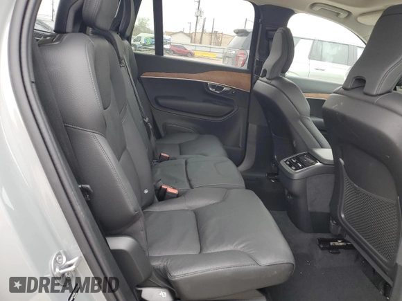 2025 Volvo XC90 Plus with VIN YV4062PE0S1342246, listed as a Copart auction lot 45939605 with 3,511 mi miles and Clean Title. Bid and sale history available at DreamBid. Image 11.