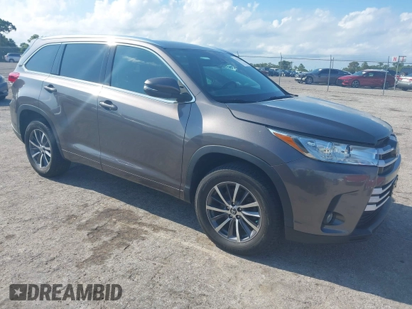 2017 Toyota Highlander XLE with VIN 5TDKZRFH6HS205427, listed as a IAAI auction lot 42581825 with Not provided miles and . Bid and sale history available at DreamBid. Image 1.