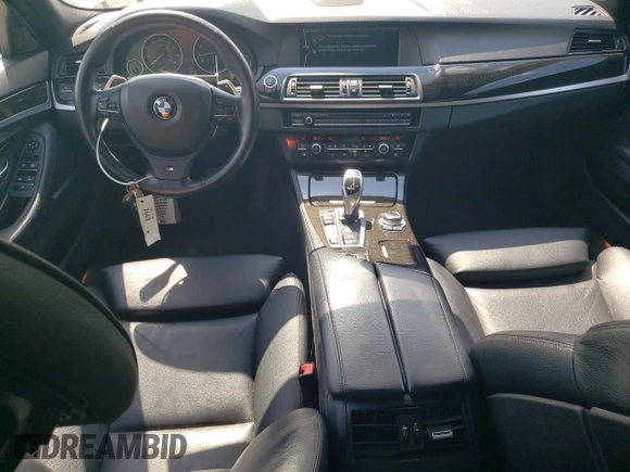 2012 BMW 5 Series 535i z VIN WBAFR7C58CC816017, wystawiony jako Copart lot #55061015 z przebiegiem 101 493 mil mil oraz Szkoda całkowita • Salvage title. Historia ofert i sprzedaży dostępna na DreamBid. Obrazek 8.
