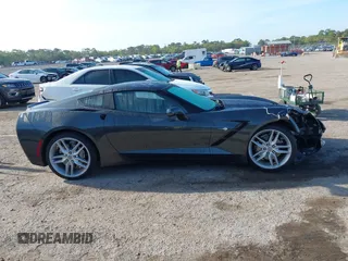 2018 Chevrolet Corvette 3LT with VIN 1G1YF2D78J5105256, listed as a IAAI auction lot 41878913 with 58,121 mi miles. Bid and sale history available at carsss.com. Image 13.
