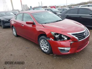 2015 Nissan Altima SV with VIN 1N4AL3AP3FC219007, listed as a IAAI auction lot 41971495 with 167,873 mi miles and . Bid and sale history available at carsss.com. Image 1.