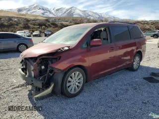 2013 Toyota Sienna LE with VIN 5TDJK3DC7DS069825, listed as a Copart auction lot 46951975 with 190,762 mi miles and Salvage Title. Bid and sale history available at carsss.com. Image 1.