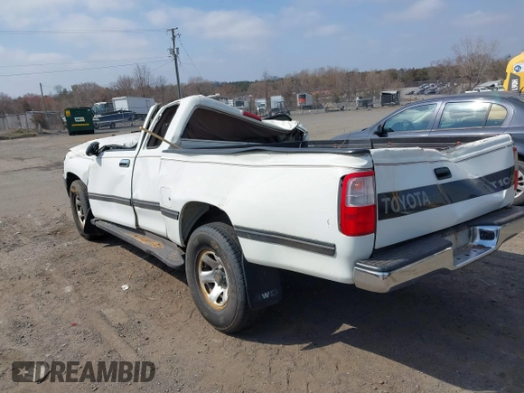 1997 Toyota T100 DX with VIN JT4UN22D9V0047212, listed as a IAAI auction lot 41801996 with 77,524 mi miles. Bid and sale history available at carsss.com. Image 3.