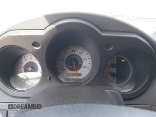 2004 Nissan Xterra XE z VIN 5N1ED28T94C602755, wystawiony jako IAAI lot #42157154 z przebiegiem 129 582 mil mil oraz . Historia ofert i sprzedaży dostępna na DreamBid. Obrazek 7.