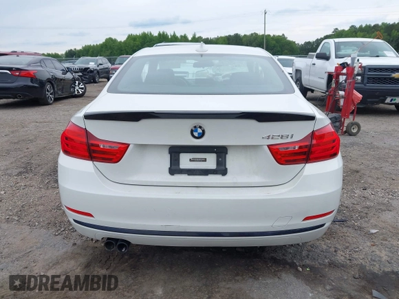 2014 BMW 4 Series 428i z VIN WBA3N3C5XEF711746, wystawiony jako IAAI lot #42215565 z przebiegiem 113 941 mil mil oraz . Historia ofert i sprzedaży dostępna na DreamBid. Obrazek 16.