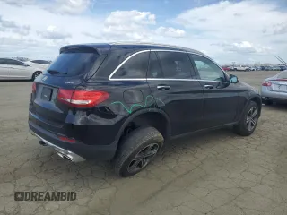 2019 Mercedes-Benz GLC 300 z VIN WDC0G4KB2KV150886, wystawiony jako Copart lot #51248985 z przebiegiem 104 229 mil mil oraz Szkoda całkowita • Salvage title. Historia ofert i sprzedaży dostępna na DreamBid. Obrazek 3.