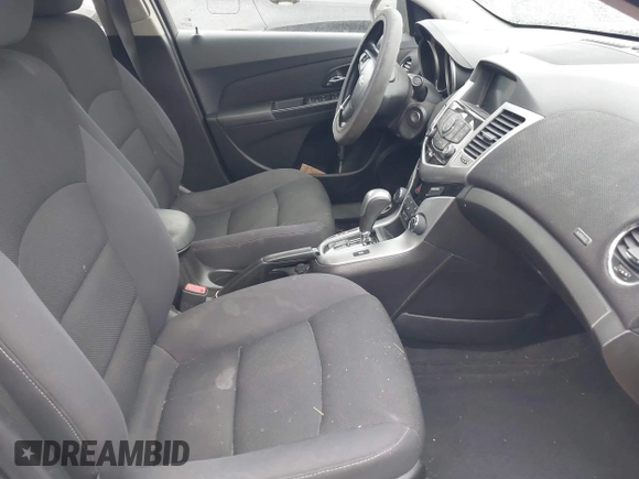 2015 Chevrolet Cruze LT with VIN 1G1PC5SB0F7189601, listed as a IAAI auction lot 41919013 with 167,617 mi miles and . Bid and sale history available at DreamBid. Image 5.
