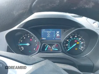 2014 Ford Escape SE with VIN 1FMCU9GX2EUD52176, listed as a IAAI auction lot 41628674 with 101,049 mi miles. Bid and sale history available at carsss.com. Image 7.