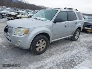 2008 Mercury Mariner with VIN 4M2CU81Z98KJ46467, listed as a IAAI auction lot 41303575 with 207,949 mi miles. Bid and sale history available at carsss.com. Image 2.