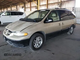 1998 Dodge Caravan LE with VIN 1B4GP54LXWB743058, listed as a Copart auction lot 80271164 with 192,048 mi miles and Salvage Title. Bid and sale history available at carsss.com. Image 1.