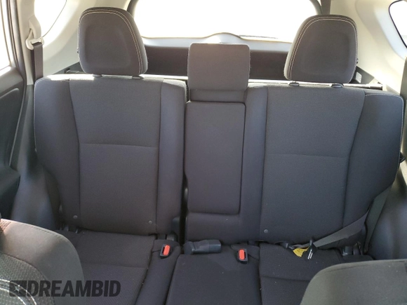 2018 Toyota RAV4 XLE with VIN JTMWFREV9JJ209010, listed as a Copart auction lot 46638075 with 50,553 mi miles and Salvage Title. Bid and sale history available at DreamBid. Image 10.