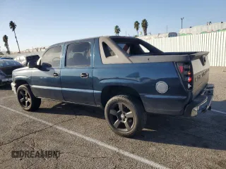 2004 Chevrolet Avalanche Z66 with VIN 3GNEC12T24G316888, listed as a Copart auction lot 77035174 with 149,839 mi miles and Salvage Title. Bid and sale history available at carsss.com. Image 2.